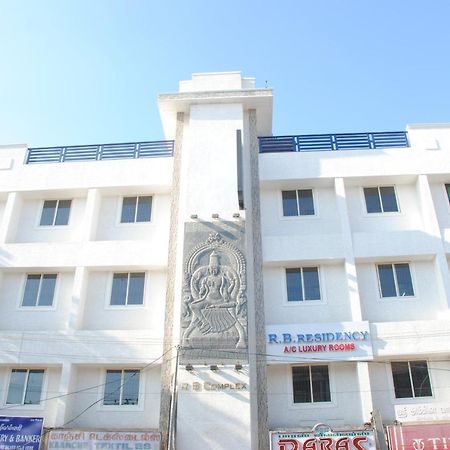 R B Residency Hotel Chennai Bagian luar foto
