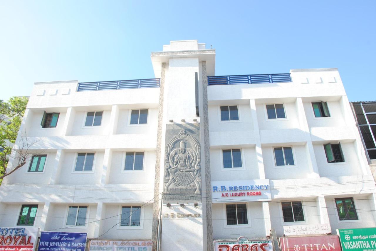 R B Residency Hotel Chennai Bagian luar foto